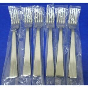 6 - WMF Cromargan ROYAL Wide Handle Glossy 18/10 Stainless Flatware DINNER FORKS